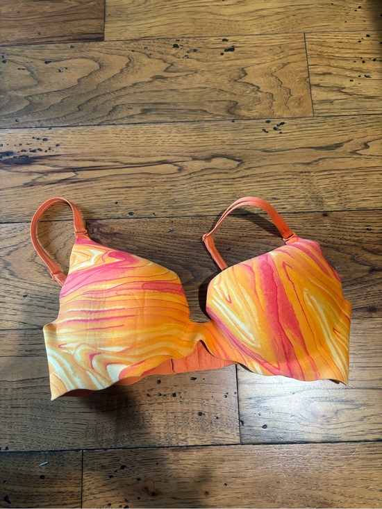 Victoria's Secret Other - Victoria’s Secret Very Sexy Secret Enhance Women's Orange/Pink Swirl Push Up Bra